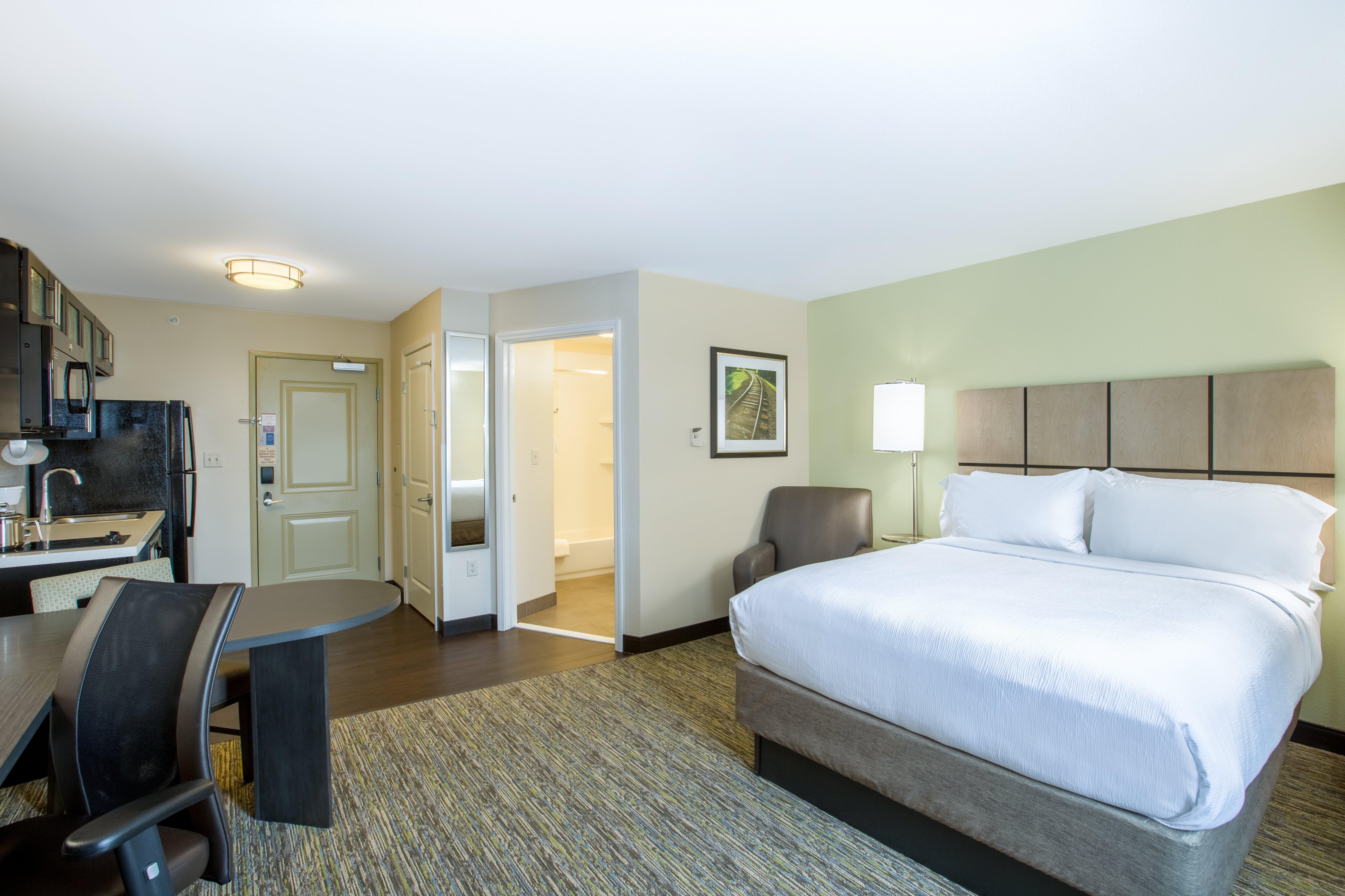 Candlewood Suites - Omaha Millard Area By Ihg Экстерьер фото