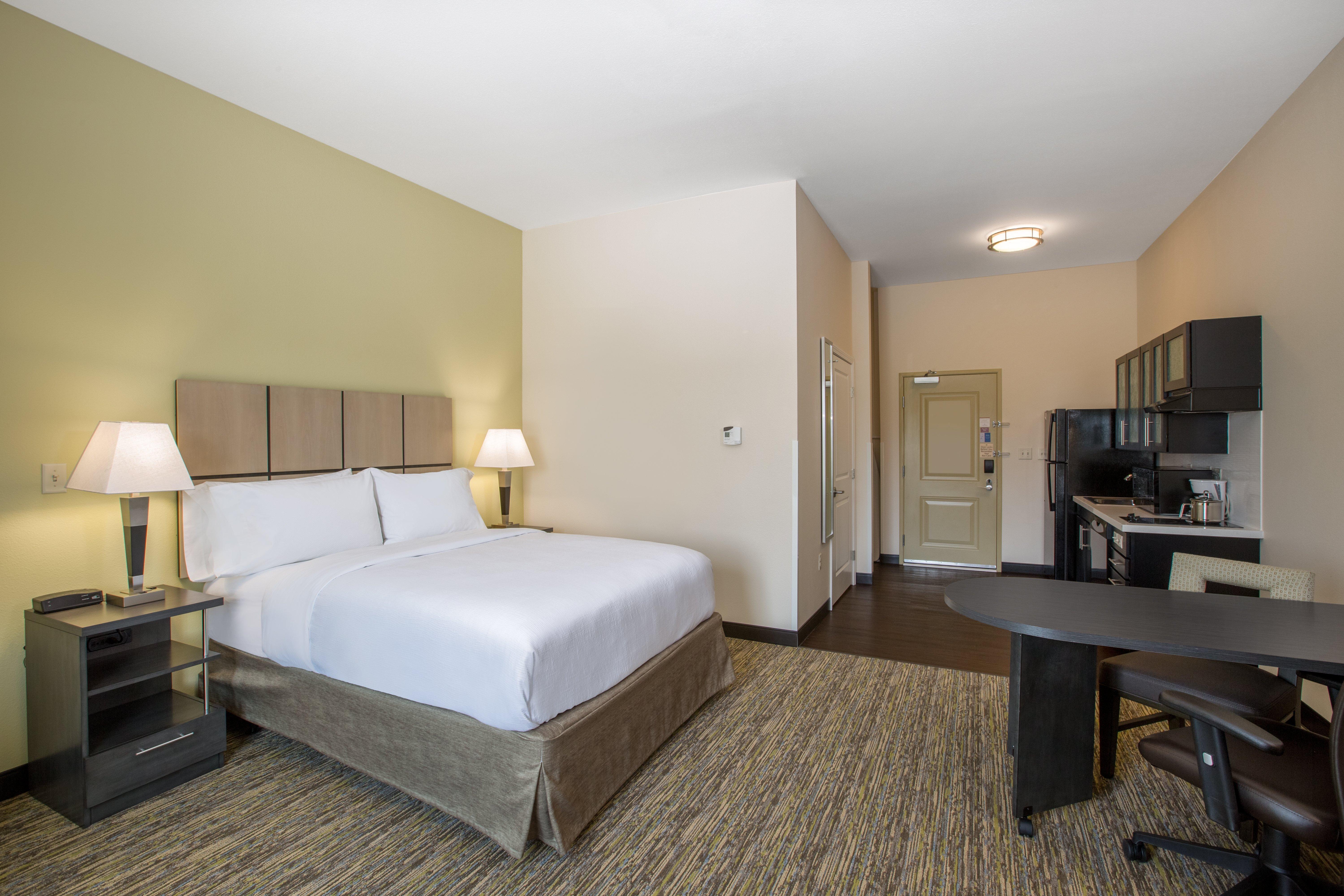Candlewood Suites - Omaha Millard Area By Ihg Экстерьер фото