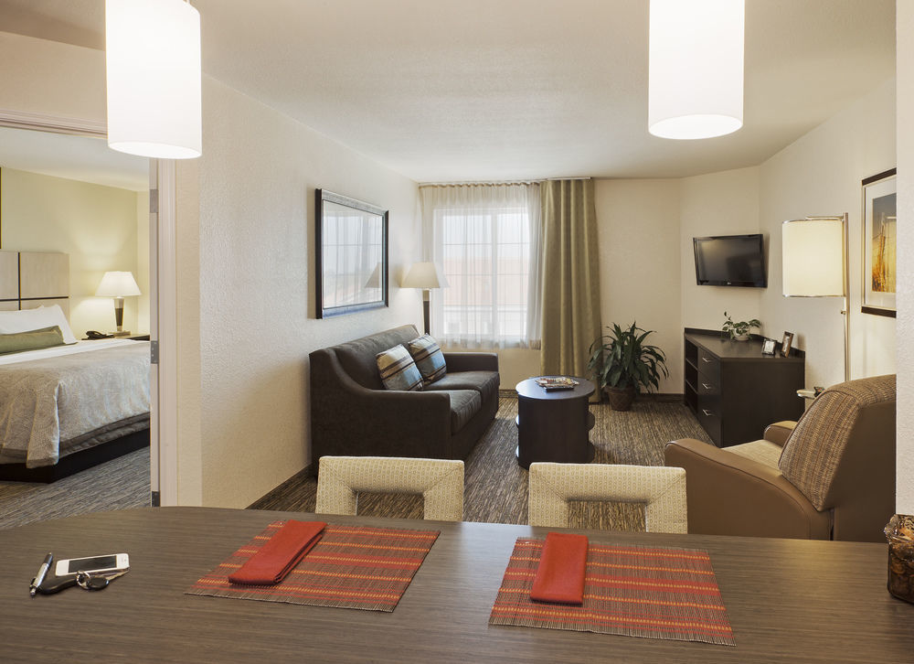 Candlewood Suites - Omaha Millard Area By Ihg Экстерьер фото