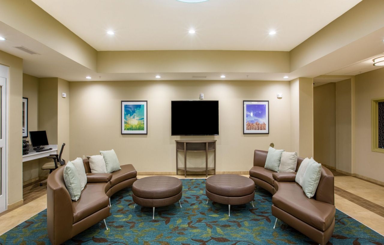 Candlewood Suites - Omaha Millard Area By Ihg Экстерьер фото